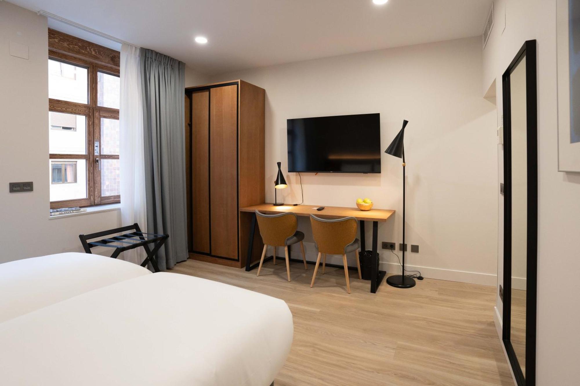 Prisma Suites Salamanka Zewnętrze zdjęcie