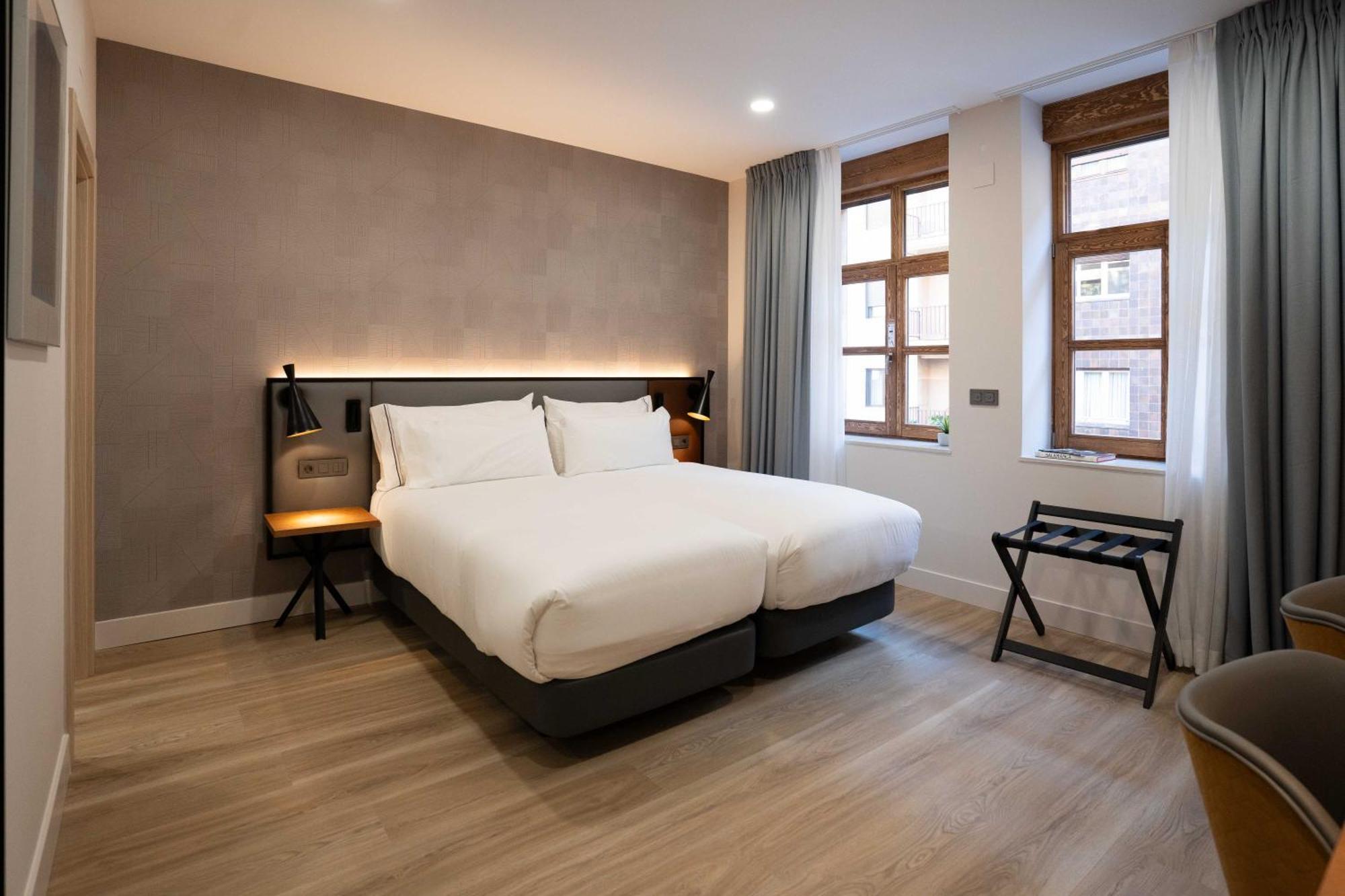 Prisma Suites Salamanka Zewnętrze zdjęcie